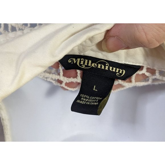 Millenium Lace Shoulder Button Up - Picture 12 of 12